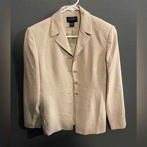 Women’s khaki blazer